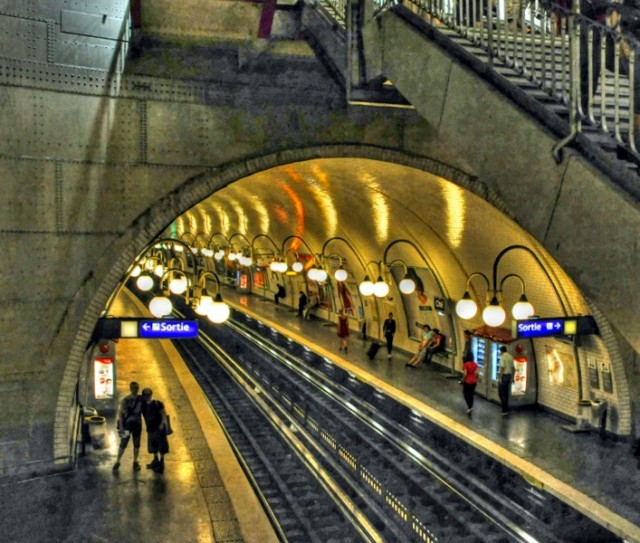 Paris 11