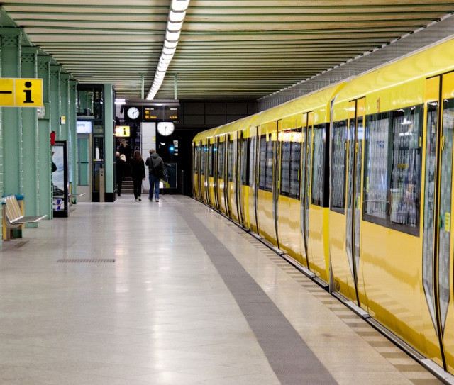 Berlin 12